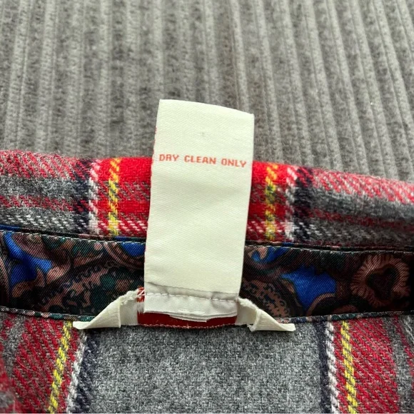 Sundance Lace Back Flannel Size 10 Red Blue Outdoors Casual Women. - Picture 4 of 10